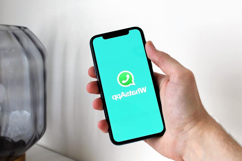 Schedule video conference call with network experts